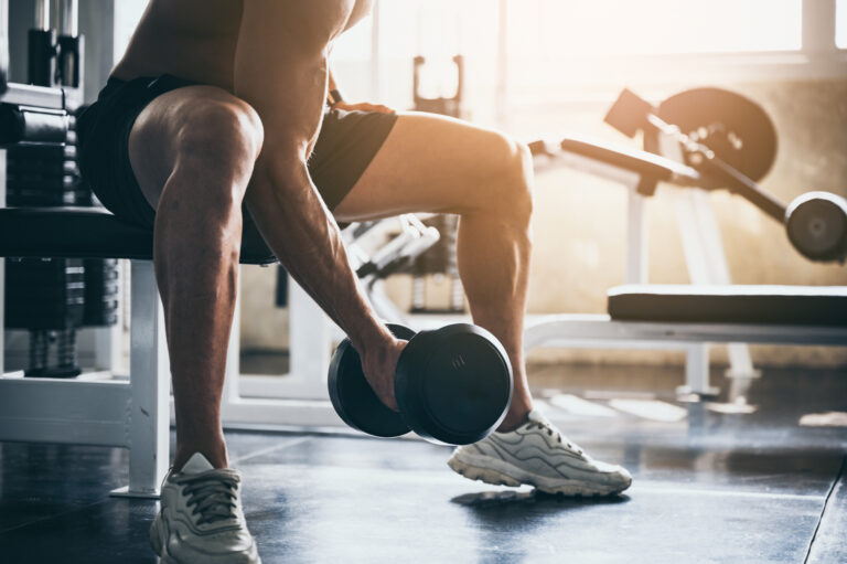 40代から始めるダンベル・ダイエット──忙しくても整う、持続可能な筋トレ戦略